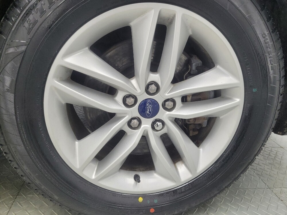 2017 Ford Edge in Indianapolis, IN 46222 - 18087373 31