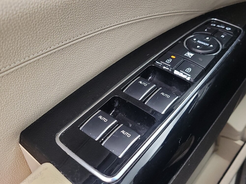 2015 Kia K900 in Memphis, TN 38115 - 18087377 27