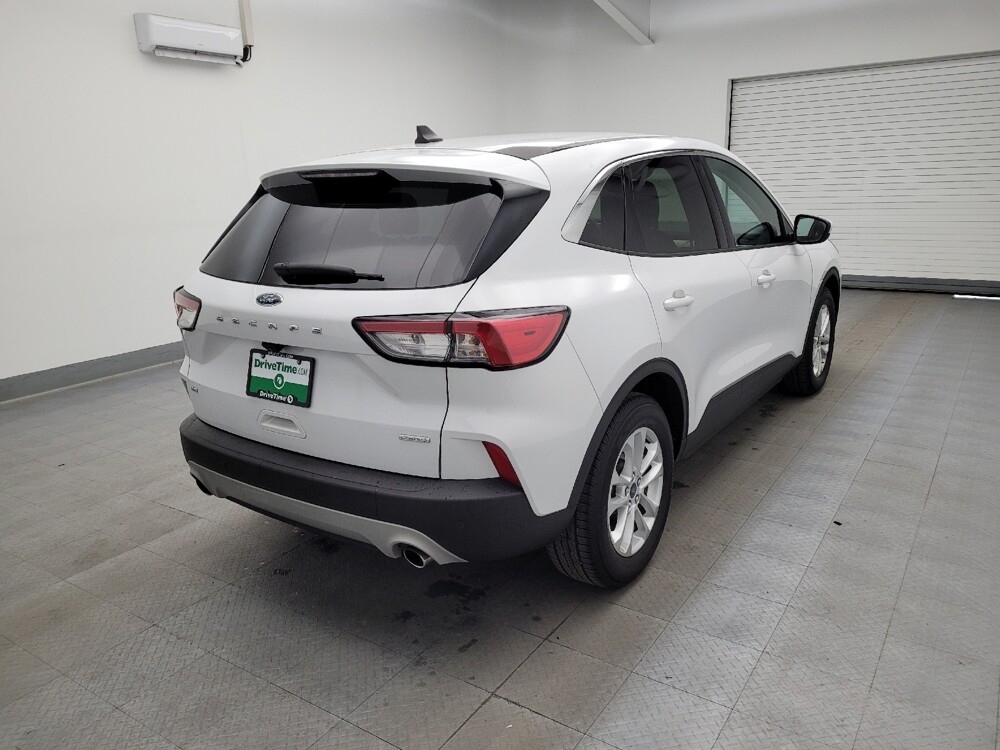 2020 Ford Escape in Cincinnati, OH 45255 - 18087378 9