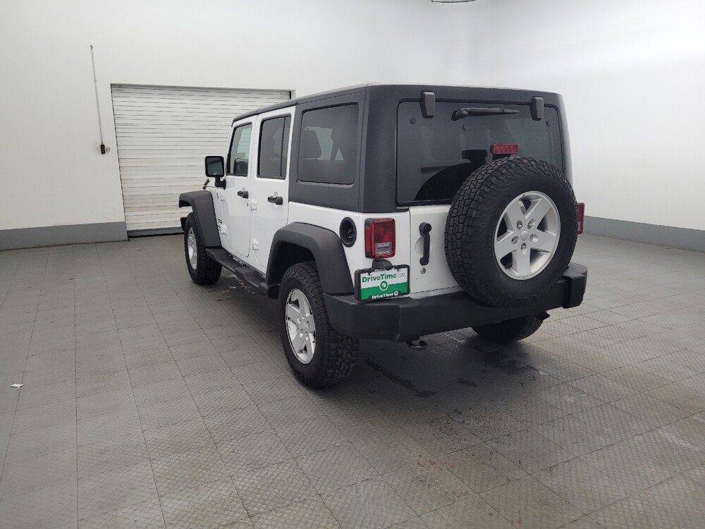 2018 Jeep Wrangler in Newport News, VA 23601 - 18087380 5