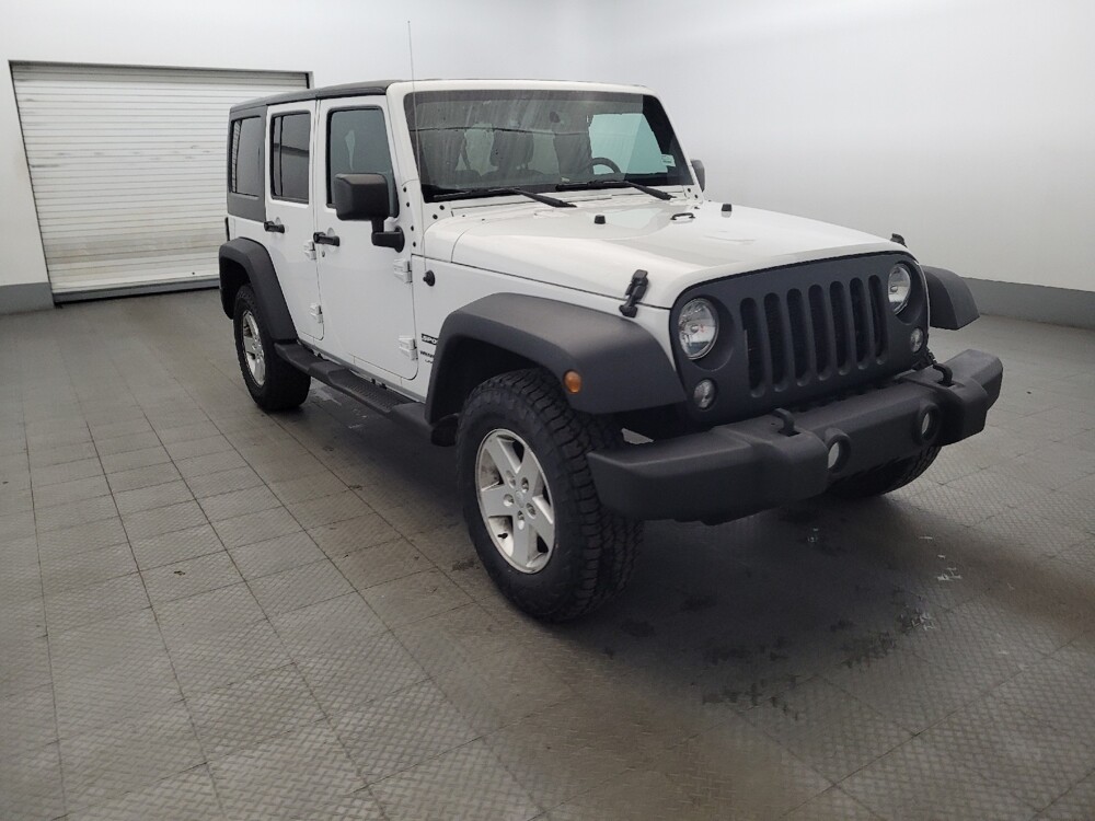 2018 Jeep Wrangler in Newport News, VA 23601 - 18087380 13