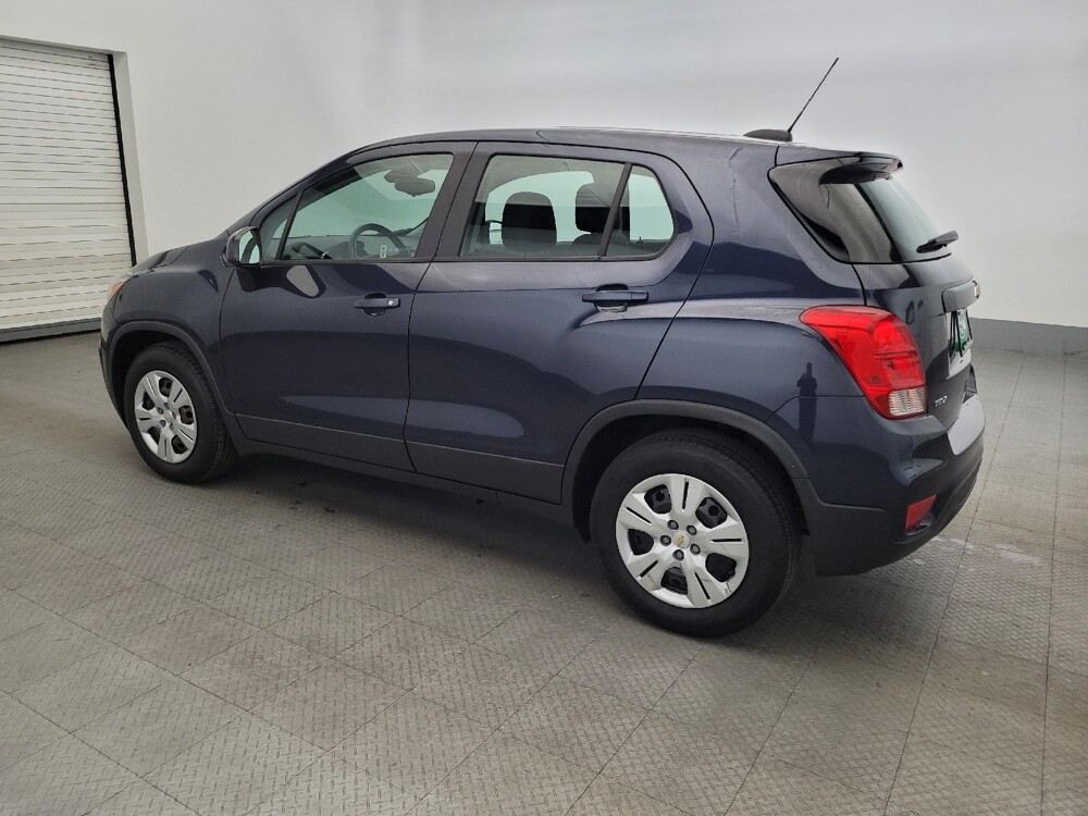 2018 Chevrolet Trax in Newport News, VA 23601 - 18087382 3