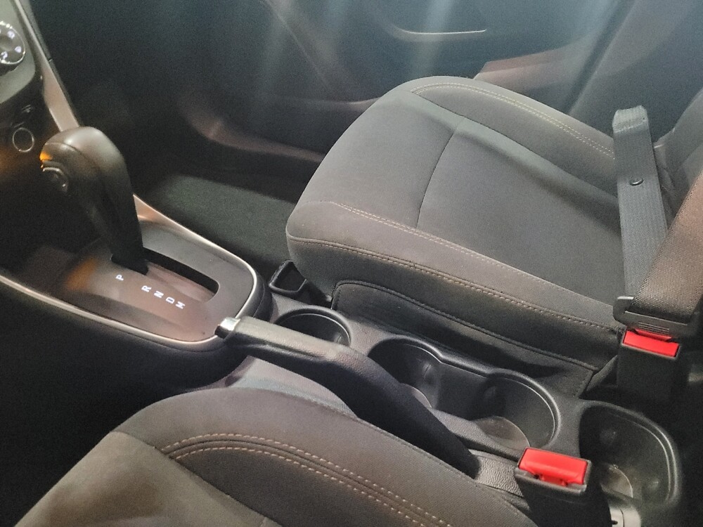 2018 Chevrolet Trax in Newport News, VA 23601 - 18087382 26