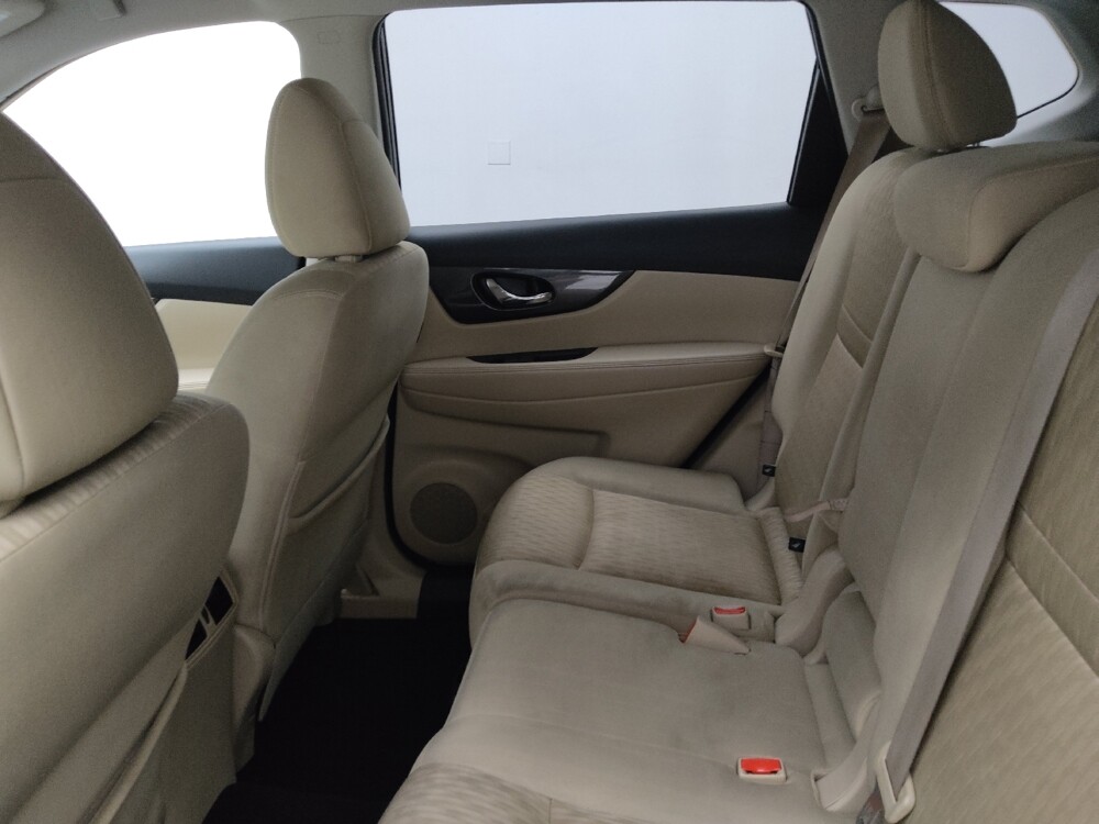 2017 Nissan Rogue in Des Moines, IA 50310 - 18087387 18