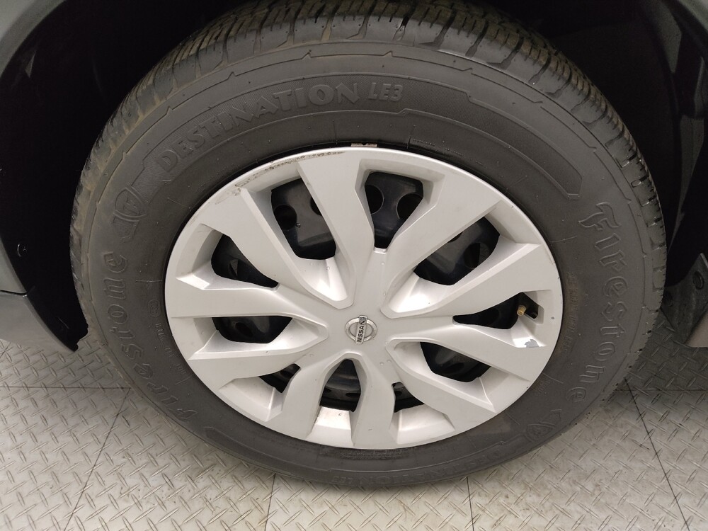 2017 Nissan Rogue in Des Moines, IA 50310 - 18087387 31