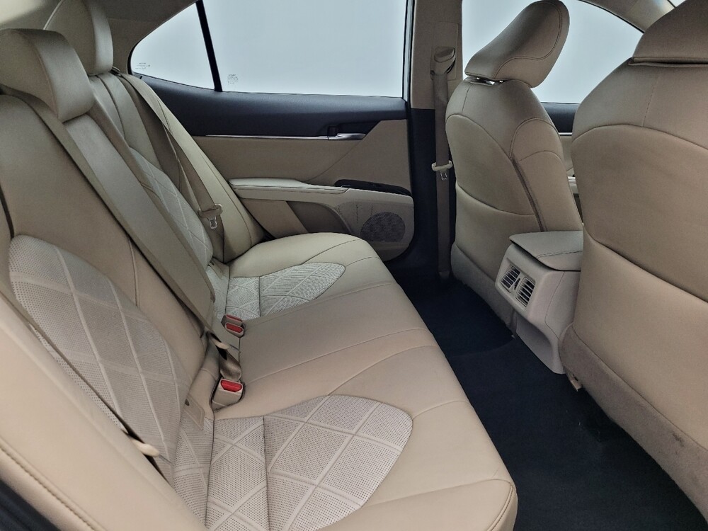 2019 Toyota Camry in Mobile, AL 36606 - 18087389 19