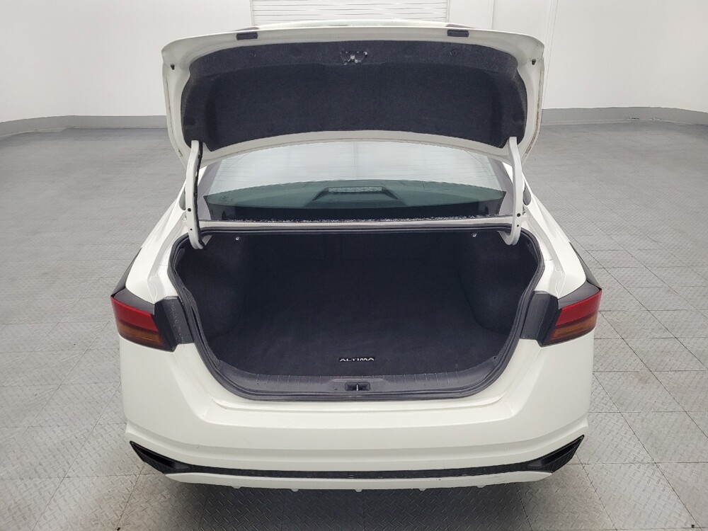 2020 Nissan Altima in Savannah, GA 31419 - 18087392 29