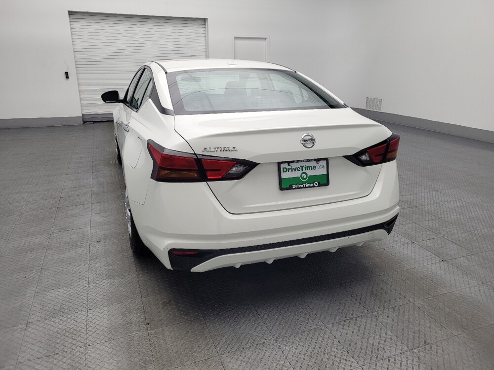 2020 Nissan Altima in Savannah, GA 31419 - 18087392 6