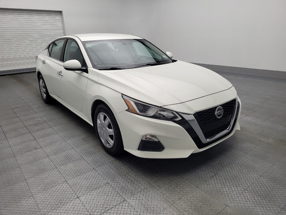 2020 Nissan Altima in Savannah, GA 31419 - 18087392 13
