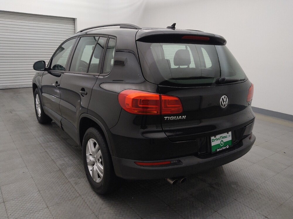 2017 Volkswagen Tiguan in Live Oak, TX 78233 - 18087394 5