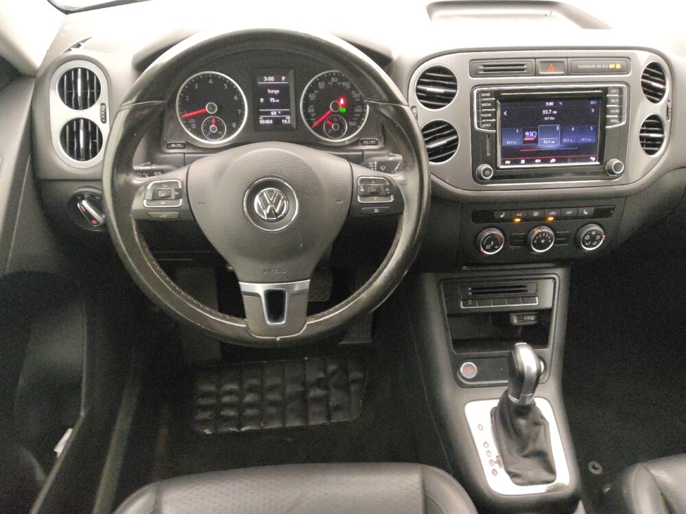 2017 Volkswagen Tiguan in Live Oak, TX 78233 - 18087394 22
