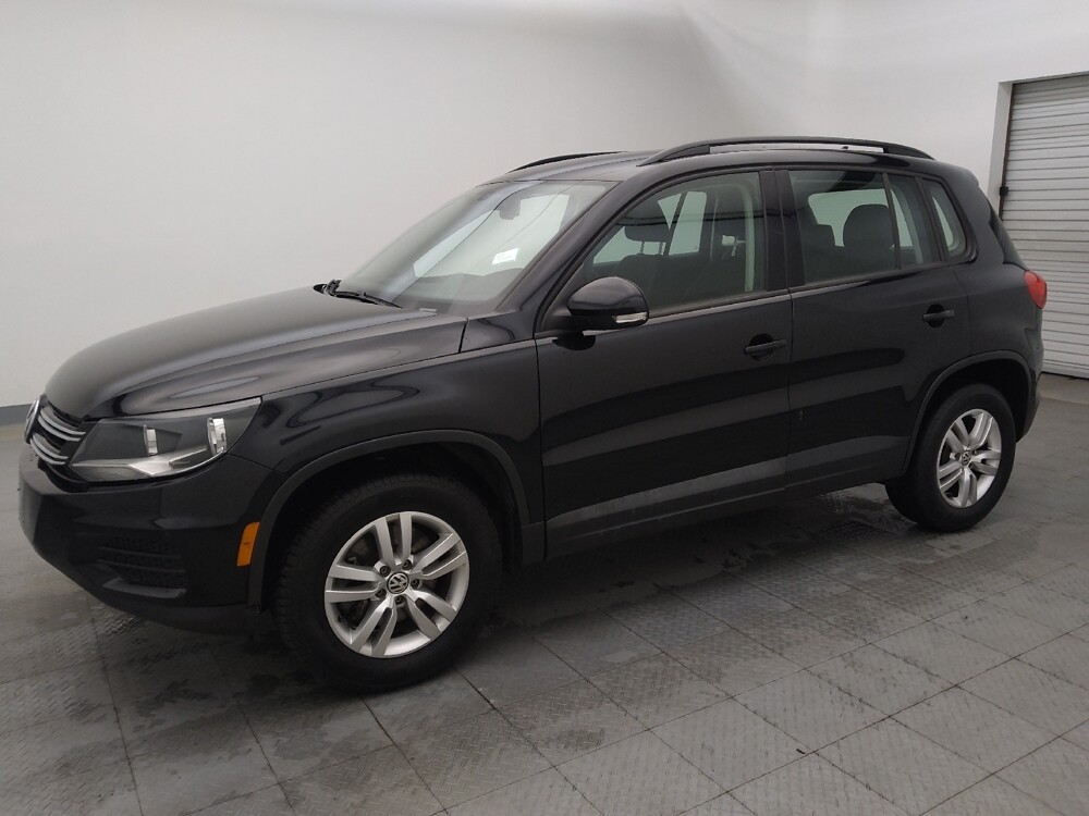 2017 Volkswagen Tiguan in Live Oak, TX 78233 - 18087394 2