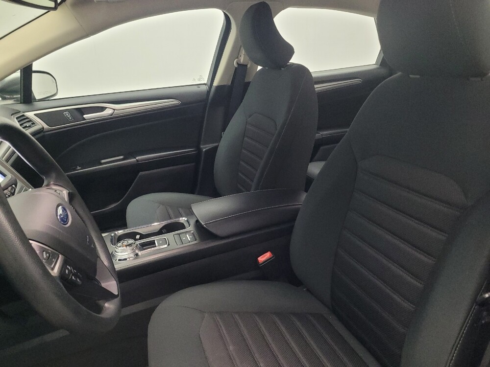 2019 Ford Fusion in Stone Mountain, GA 30083 - 18087399 17