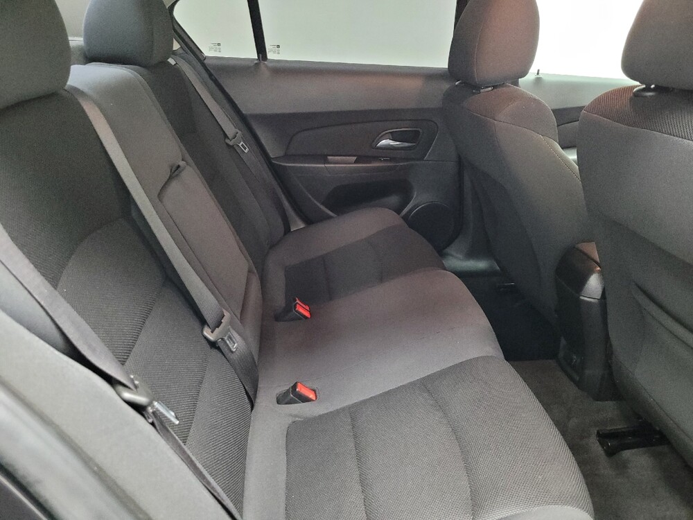 2016 Chevrolet Cruze in Las Vegas, NV 89104 - 18087401 19