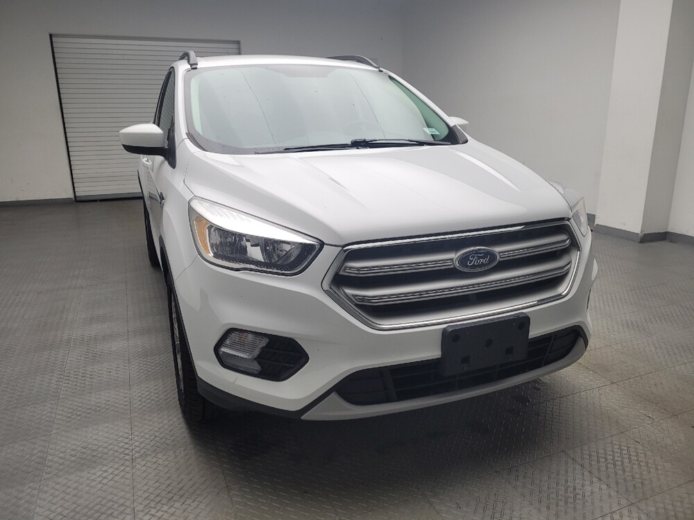 2018 Ford Escape in Taylor, MI 48180 - 18087402 14