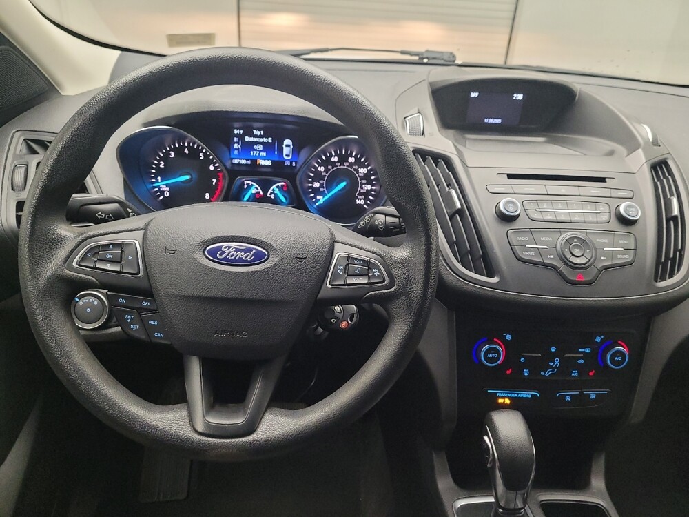 2018 Ford Escape in Taylor, MI 48180 - 18087402 22