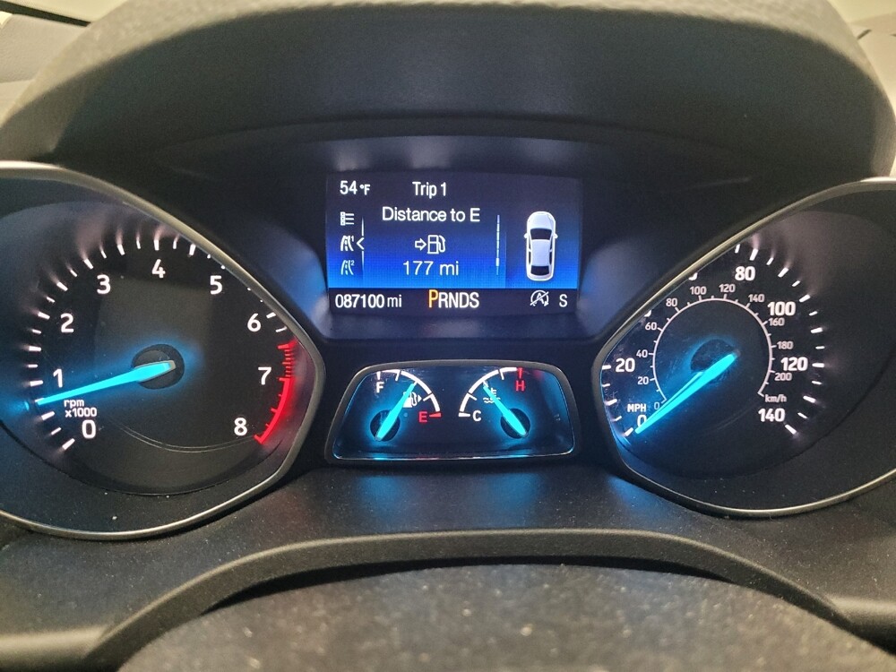 2018 Ford Escape in Taylor, MI 48180 - 18087402 23