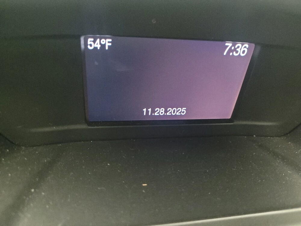 2018 Ford Escape in Taylor, MI 48180 - 18087402 25