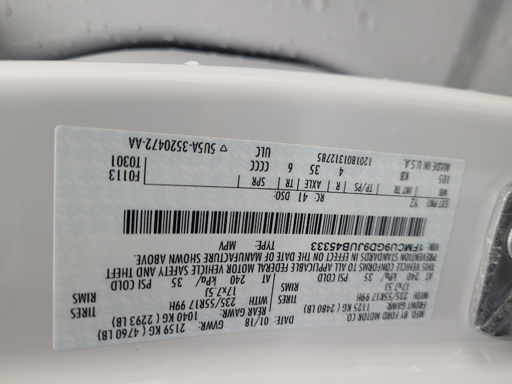 2018 Ford Escape in Taylor, MI 48180 - 18087402 33