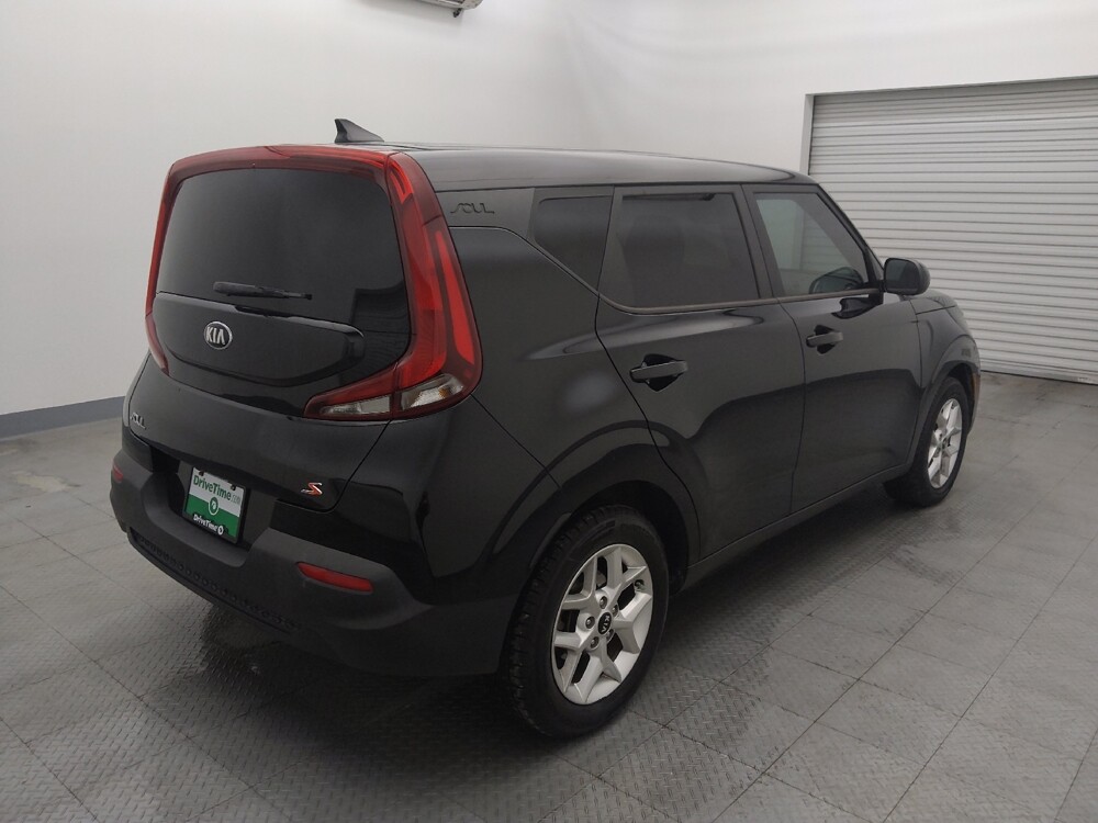 2021 Kia Soul in Houston, TX 77074 - 18087410 9