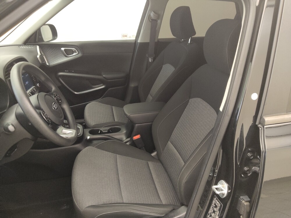 2021 Kia Soul in Houston, TX 77074 - 18087410 17