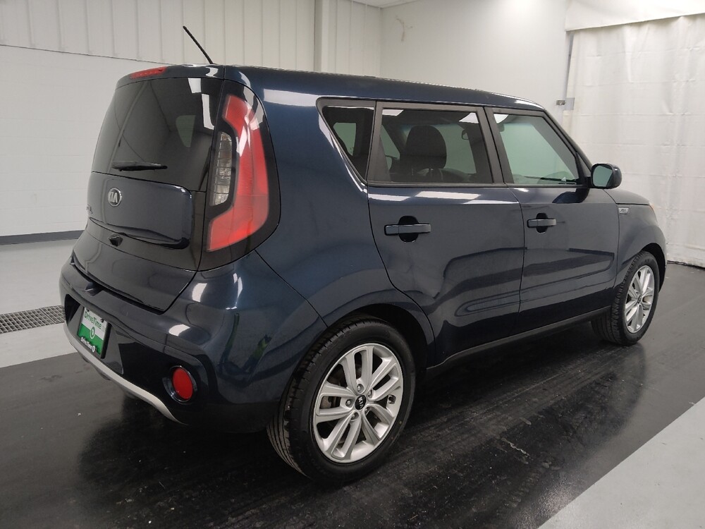 2018 Kia Soul in St. Louis, MO 63136 - 18087414 10