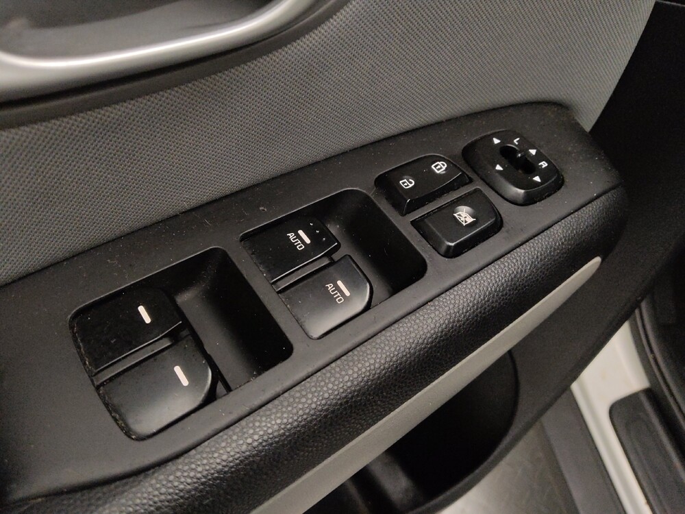 2016 Kia Soul in Colorado Springs, CO 80909 - 18087421 27