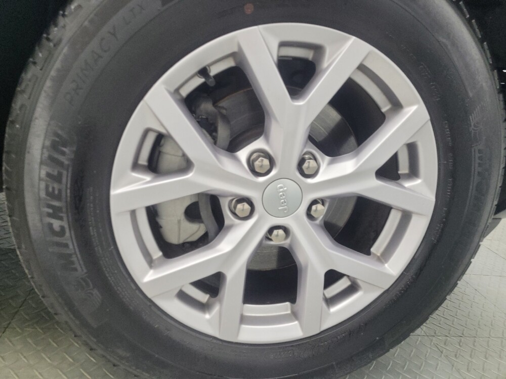 2022 Jeep Grand Cherokee in Indianapolis, IN 46219 - 18087424 31