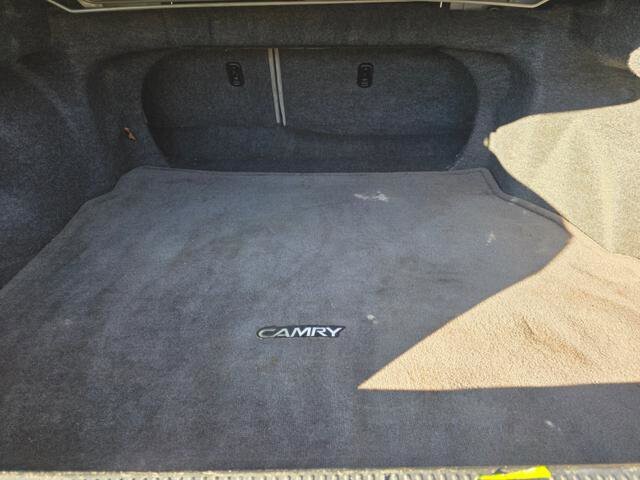 2005 Toyota Camry in Blauvelt, NY 10913 - 18087425 47