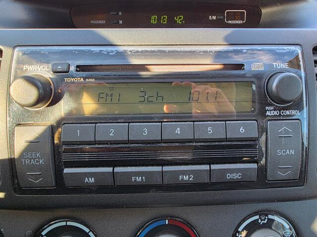 2005 Toyota Camry in Blauvelt, NY 10913 - 18087425 18