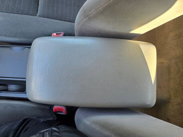 2005 Toyota Camry in Blauvelt, NY 10913 - 18087425 25