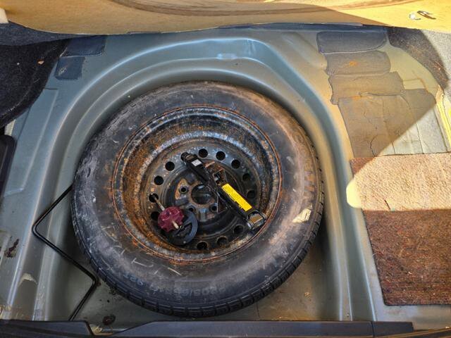 2005 Toyota Camry in Blauvelt, NY 10913 - 18087425 45