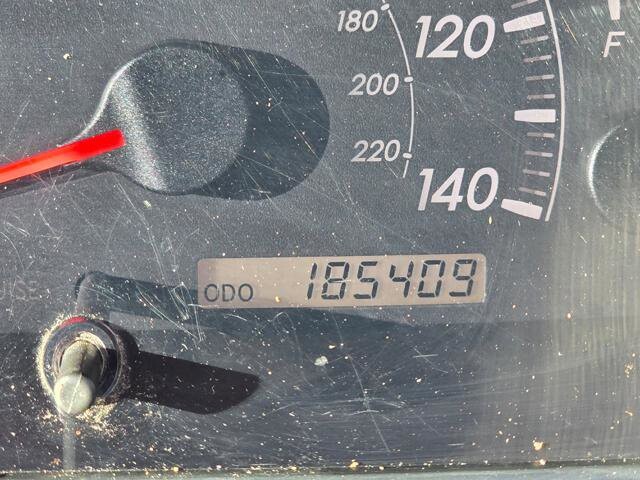 2005 Toyota Camry in Blauvelt, NY 10913 - 18087425 15