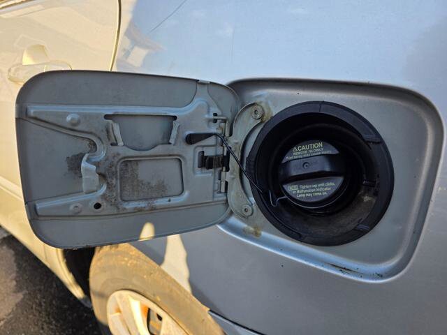 2005 Toyota Camry in Blauvelt, NY 10913 - 18087425 38