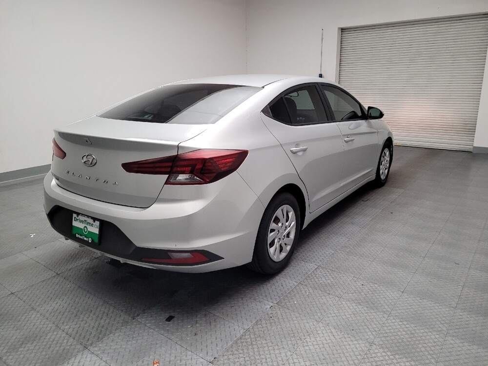 2019 Hyundai Elantra in Torrance, CA 90504 - 18087429 9