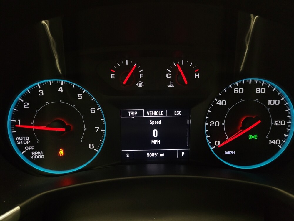 2019 Chevrolet Equinox in Downey, CA 90241 - 18087430 23