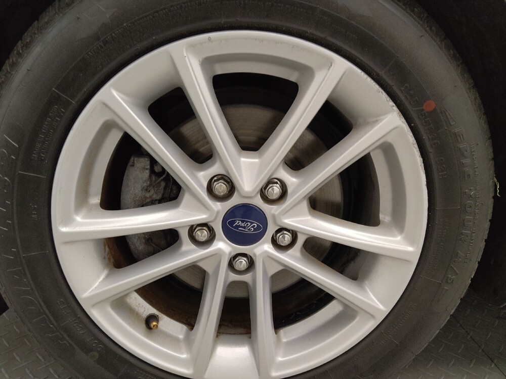 2018 Ford Focus in Jackson, MS 39211 - 18087433 31