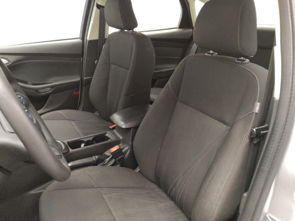 2018 Ford Focus in Jackson, MS 39211 - 18087433 17