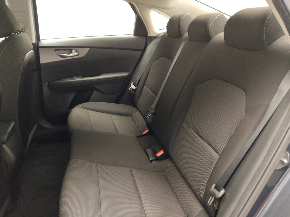 2019 Kia Forte in Marietta, GA 30062 - 18087437 18