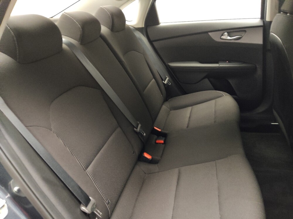 2019 Kia Forte in Marietta, GA 30062 - 18087437 19