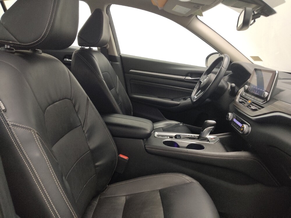 2019 Nissan Altima in Conyers, GA 30094 - 18087438 21