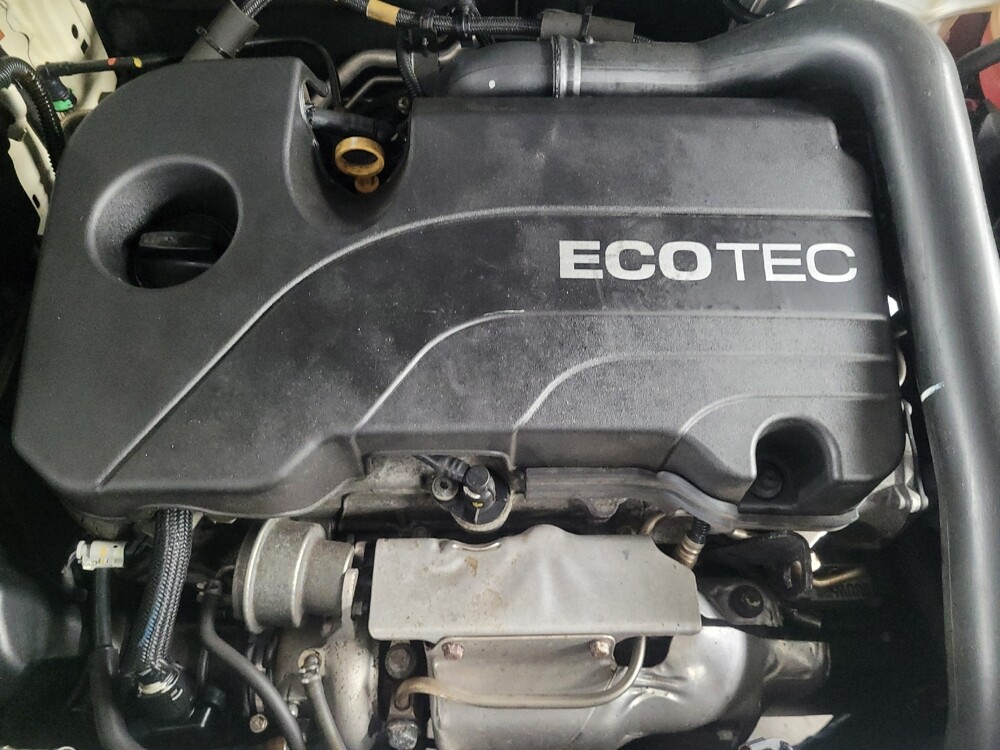 2021 Chevrolet Equinox in Athens, GA 30606 - 18087439 30