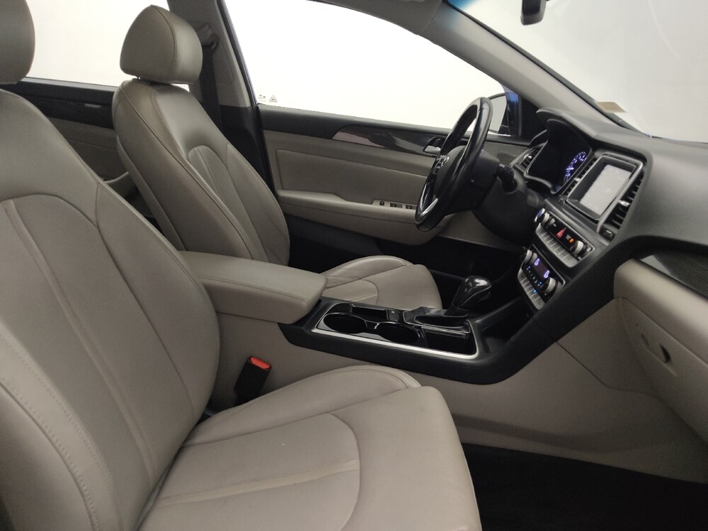 2018 Hyundai Sonata in Conyers, GA 30094 - 18087443 21