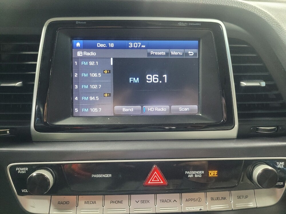 2018 Hyundai Sonata in Conyers, GA 30094 - 18087443 25