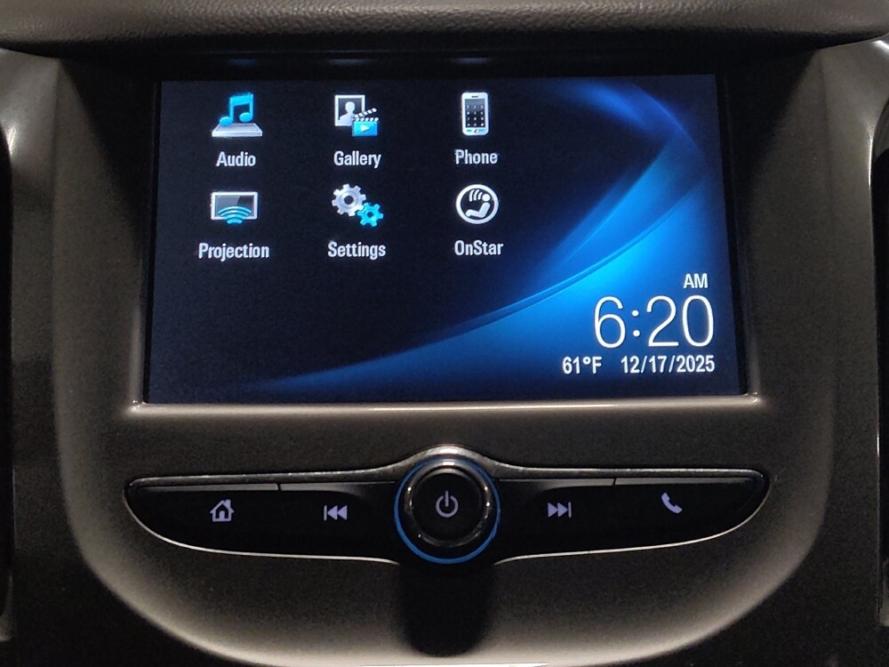 2017 Chevrolet Cruze in Gainesville, FL 32609 - 18087446 25