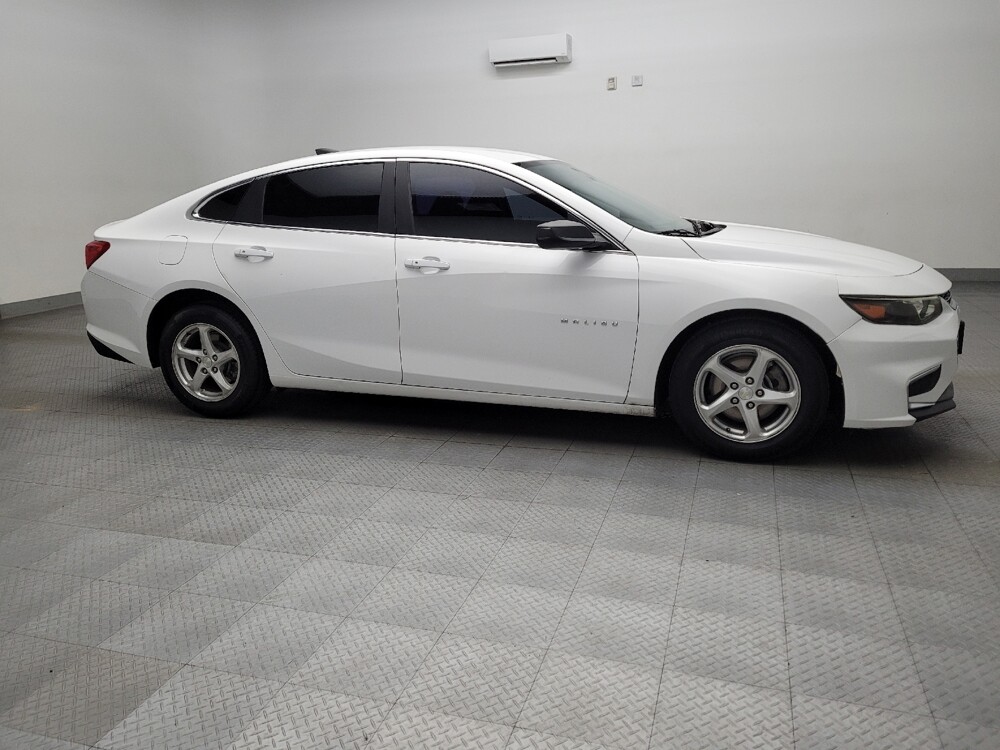 2018 Chevrolet Malibu in Round Rock, TX 78664 - 18087447 11