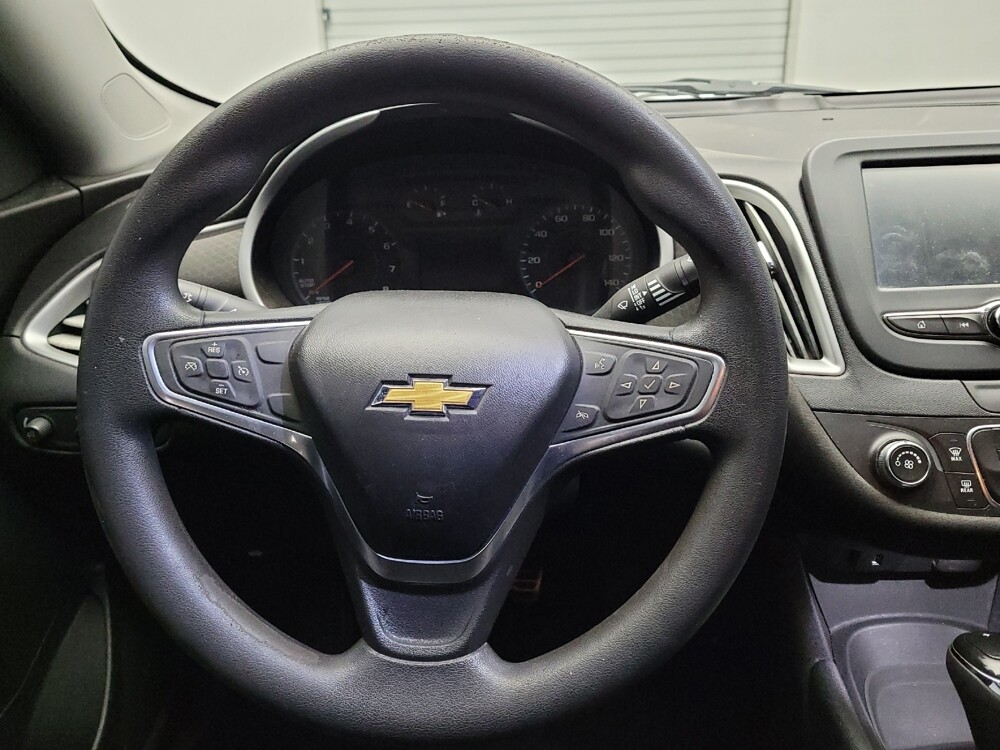 2018 Chevrolet Malibu in Round Rock, TX 78664 - 18087447 22