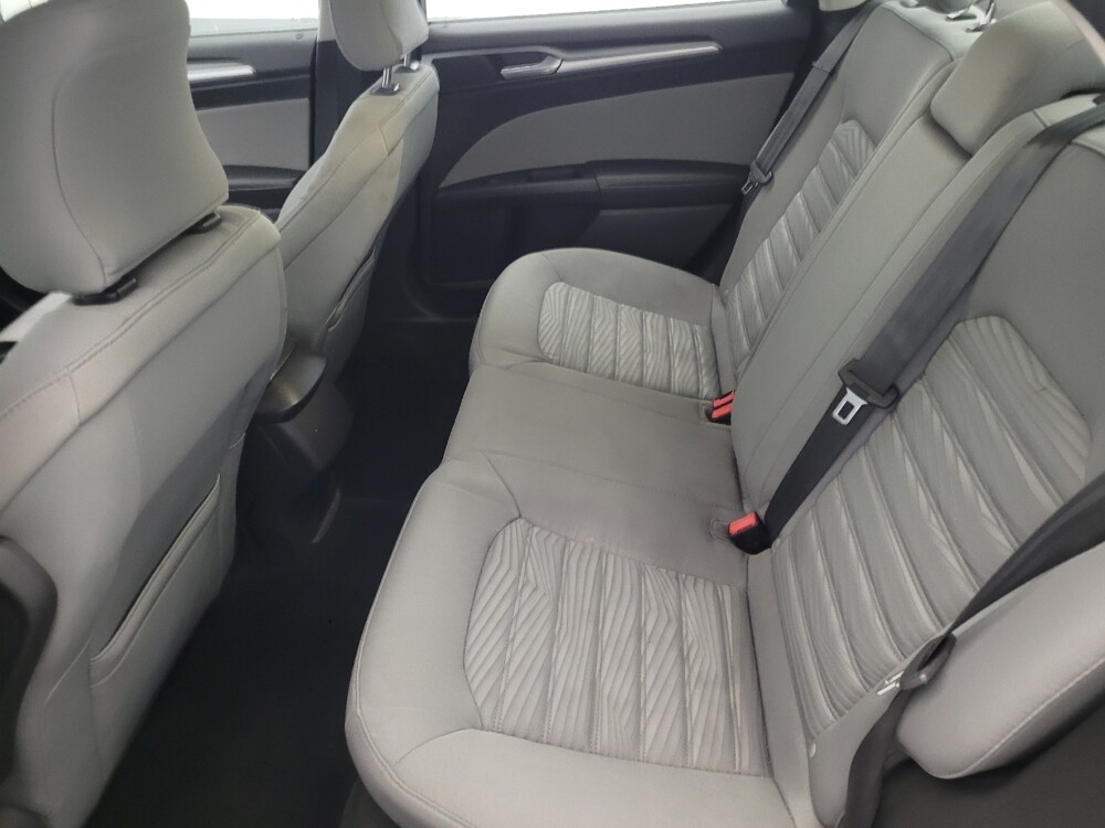 2016 Ford Fusion in Temple Hills, MD 20746 - 18087451 18