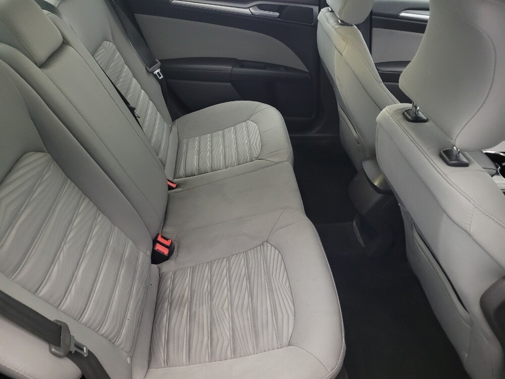 2016 Ford Fusion in Temple Hills, MD 20746 - 18087451 19