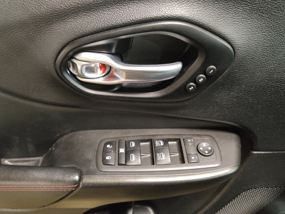 2021 Jeep Cherokee in Tulsa, OK 74145 - 18087452 27